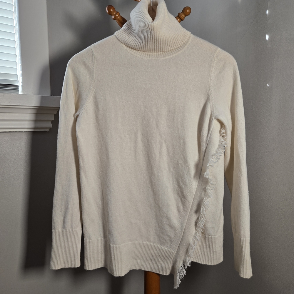 Elegant Cashmere Wool Vtg Inspo Sweater Cream Cowl Turtleneck Sweater EUC